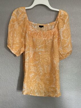 Talbots Linen Yellow-White Floral Square Neck Puff Sleeve Top, read details.